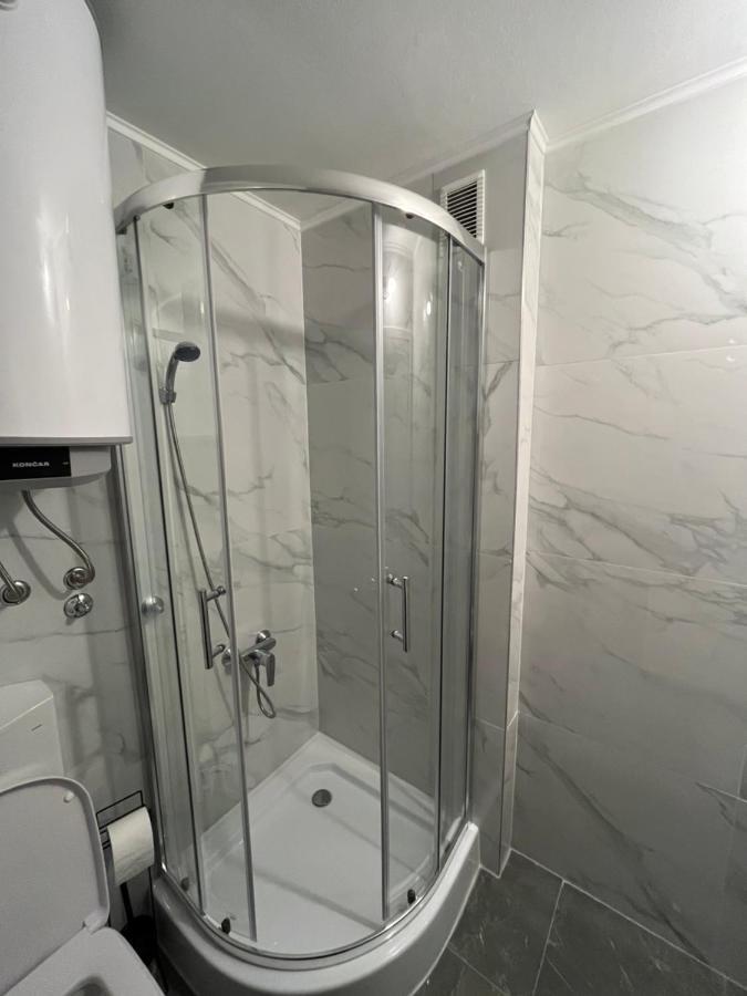 Apartment Vbk Осиек Экстерьер фото